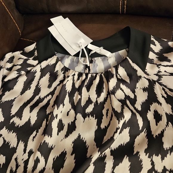 Elegant long sleeve dress - Picture 3 of 6